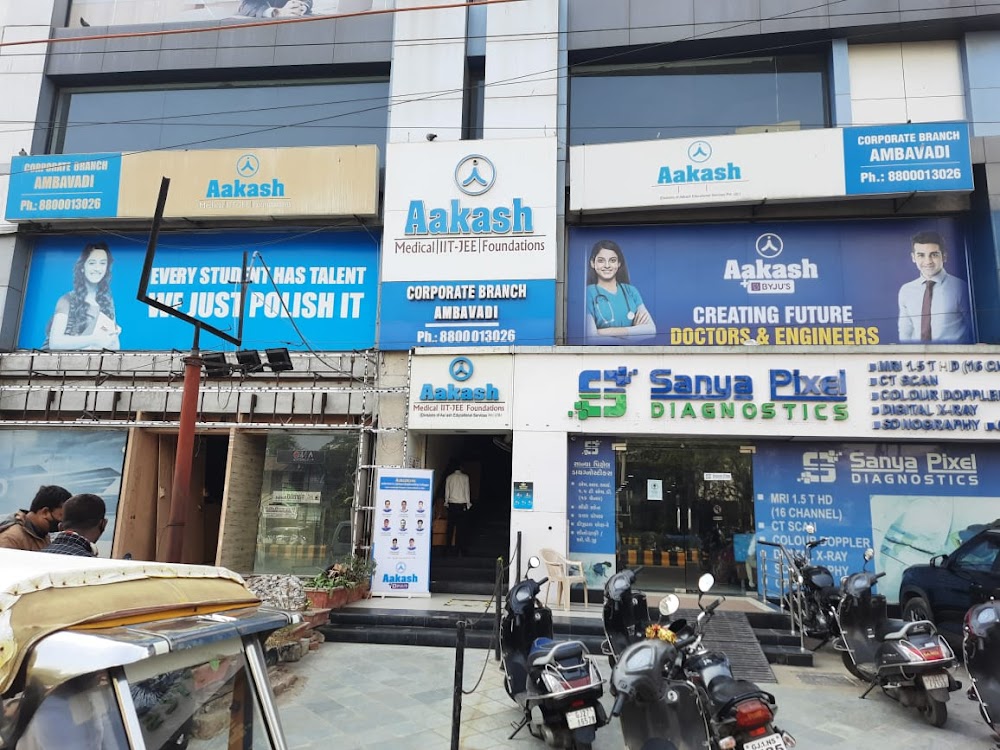 Aakash Institute Medical, IIT-JEE, Foundation, Ambavadi
