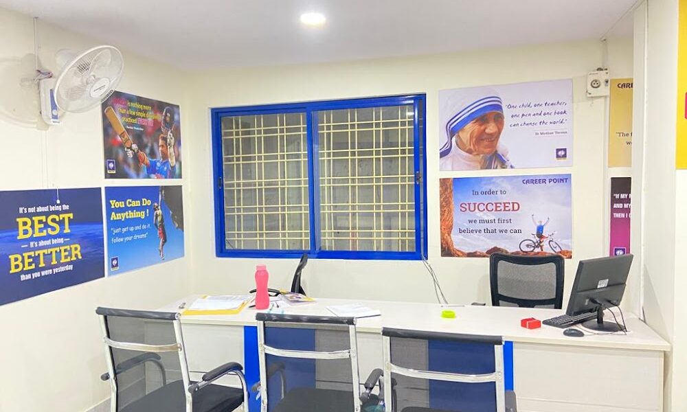 CAREER POINT (KOTA, RAJASTHAN) for IIT-JEE & NEET, HIMAYATNAGAR, HYDERABAD