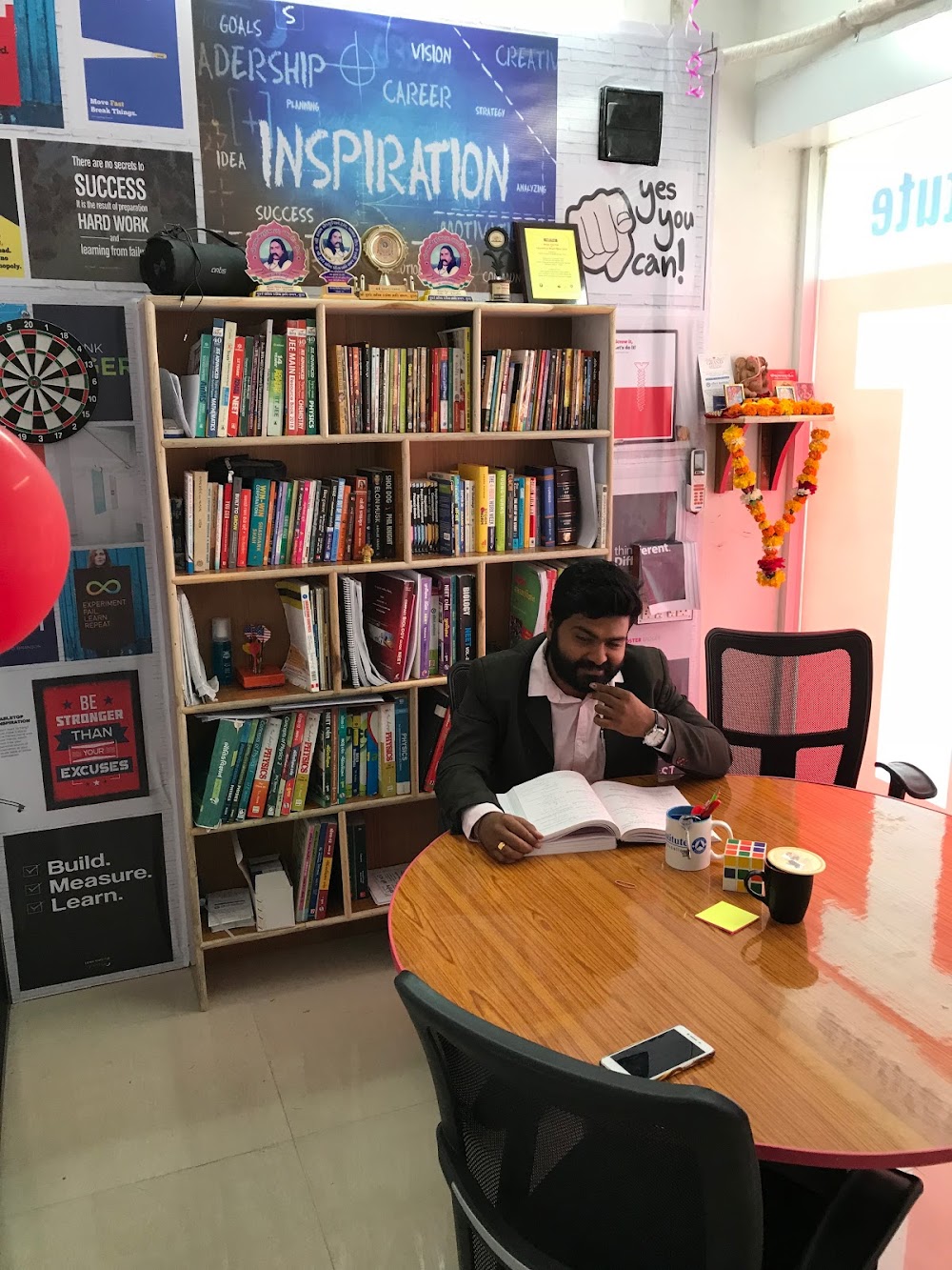 Effort institute (IIT-JEE/ NEET/ BITSAT/ClASS- VI to XII)