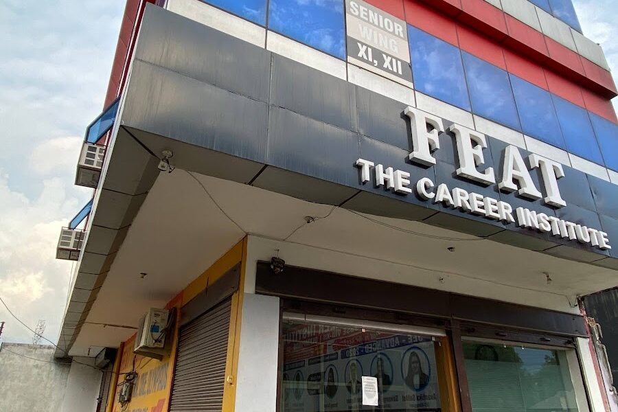 FEAT: THE CAREER INSTITUTE – IIT JEE, NEET, Olympiads, CBSE