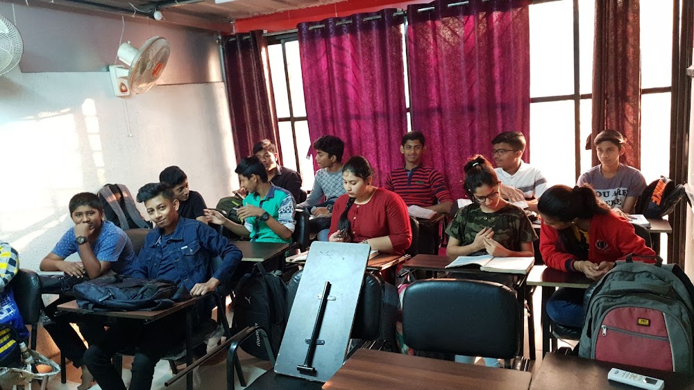 Gaurav NEET – JEE Classes