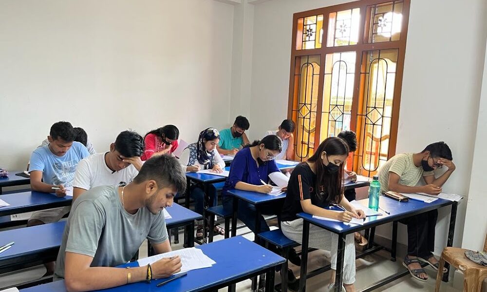Lalans Coaching Classes Satgaon ( Best Coaching Classes For IIT, NEET, CEE, KVPY in Guwahati)