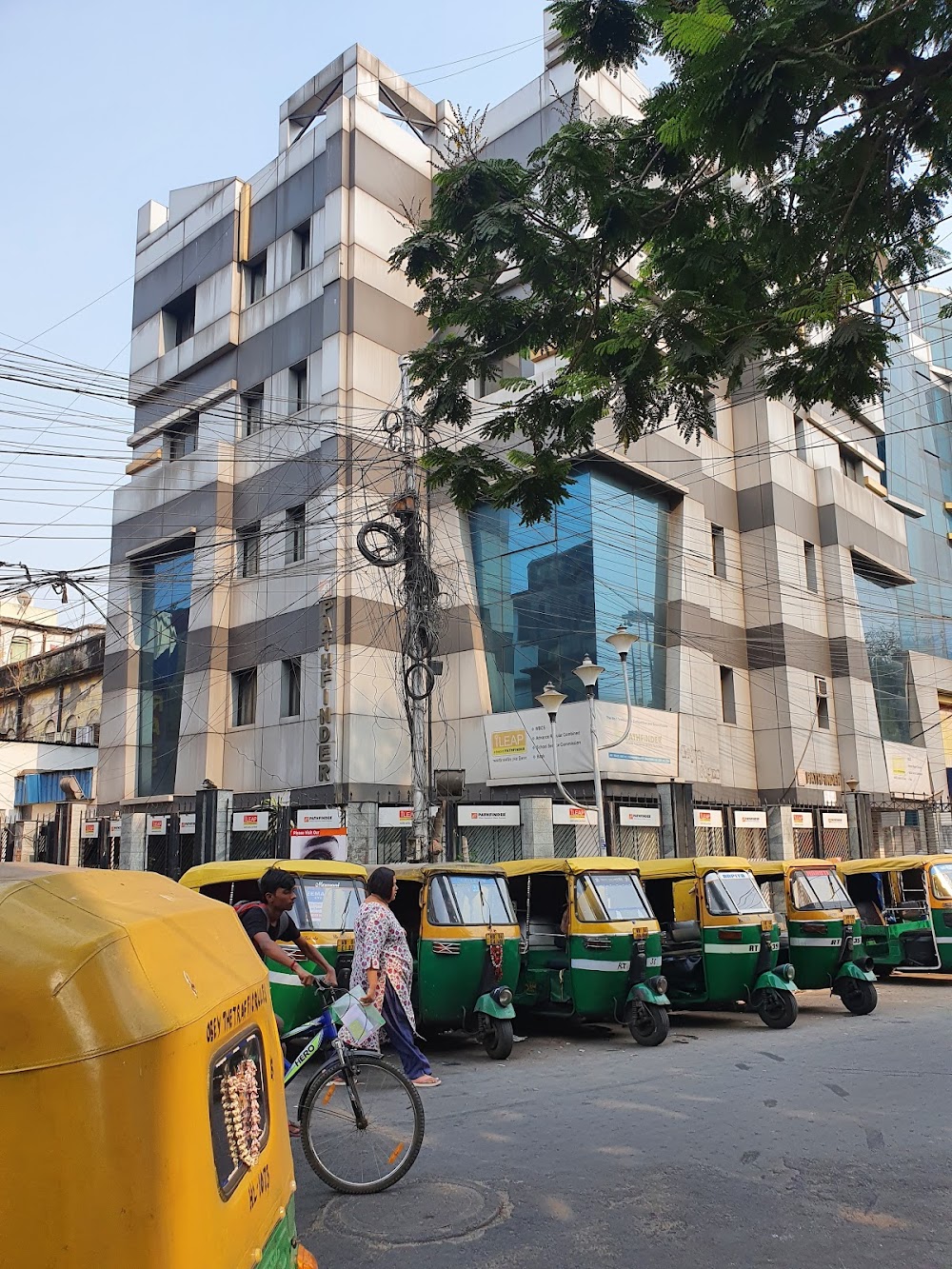 Pathfinder Institute – Best IIT-JEE/NEET WBJEE Coaching in Kolkata, Board & Competitive exams