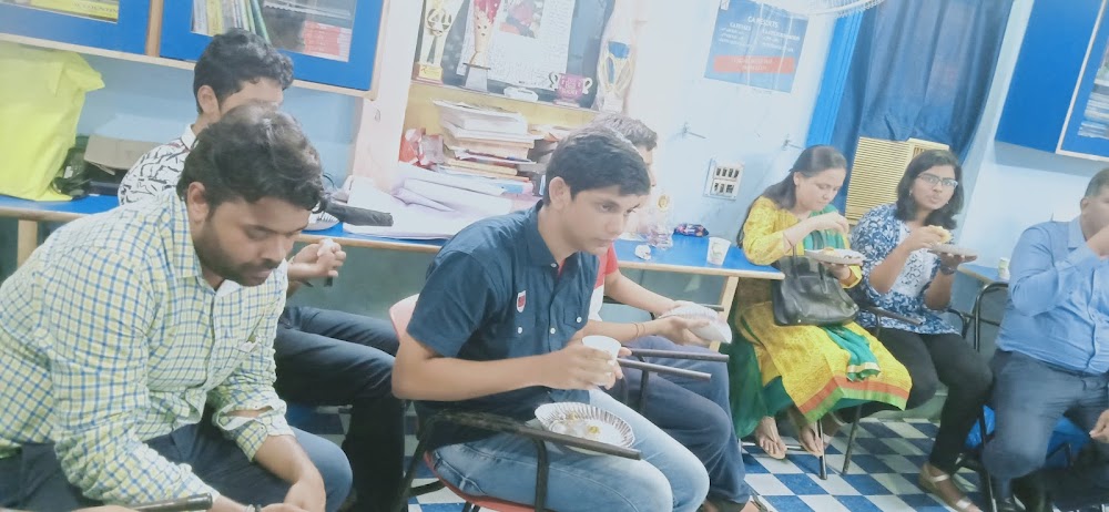 Science Academy – IIT JEE Adv | JEE Mains & Medical (NEET) | MHCET Coaching Classes