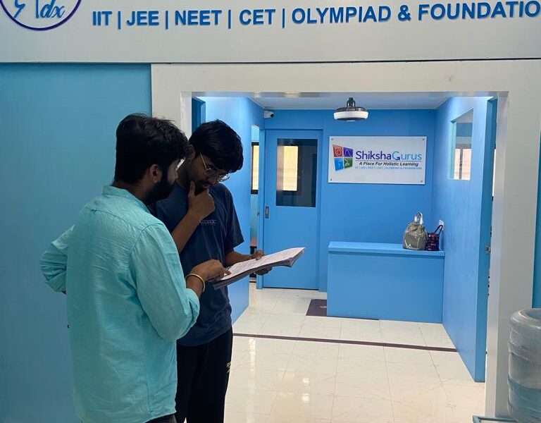 Shiksha Gurus Academy For Jee & Neet