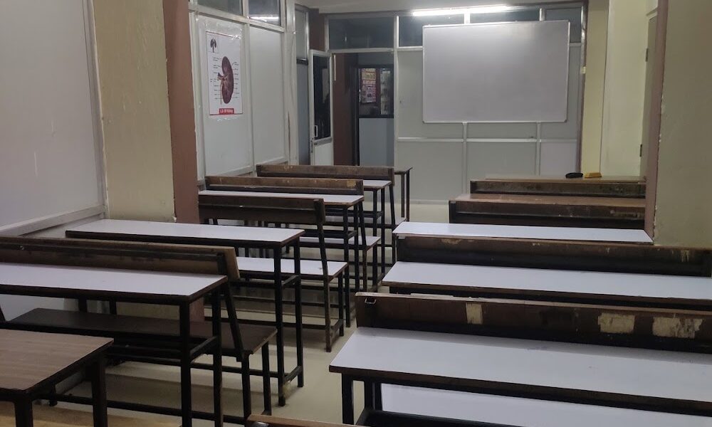 SMART VISION ACADEMY, XI-XIITH Science, JEE/NEET/NDA/MHT-CET& Foundation 8th, 9th & 10th CBSE.