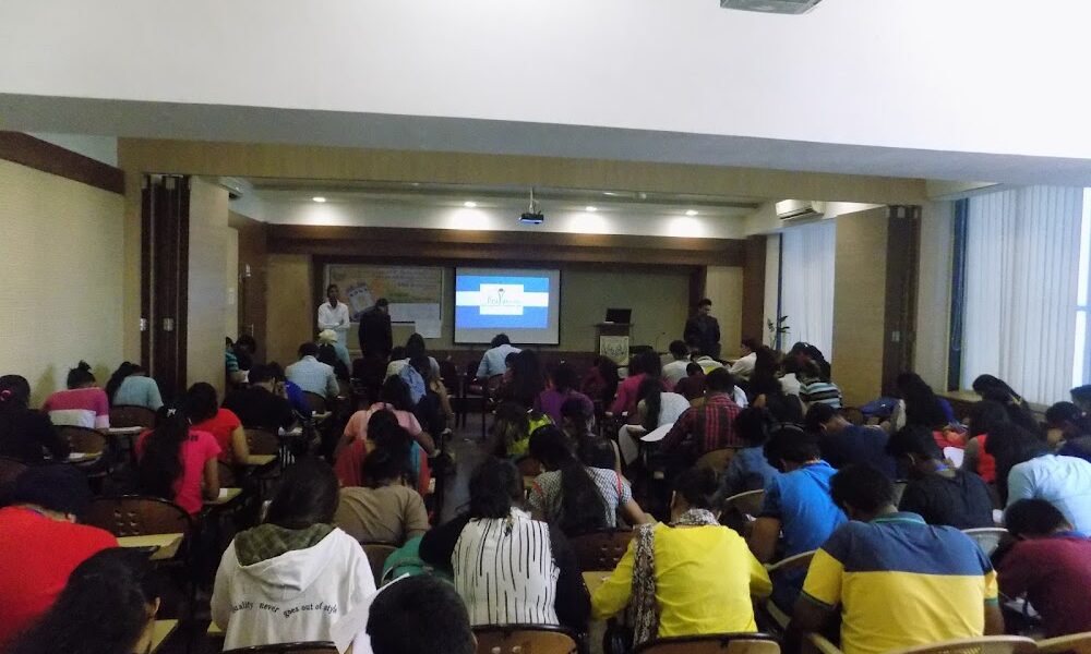 The Prayas India: Best UPSC MPSC SSC CGL, Best Bank PO/Clerk, CAT, CET Coaching in Nerul