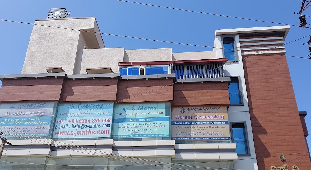 Vidyaranyapura’s Best Coaching Center For NEET, JEE, CET Entrance and CA Exams